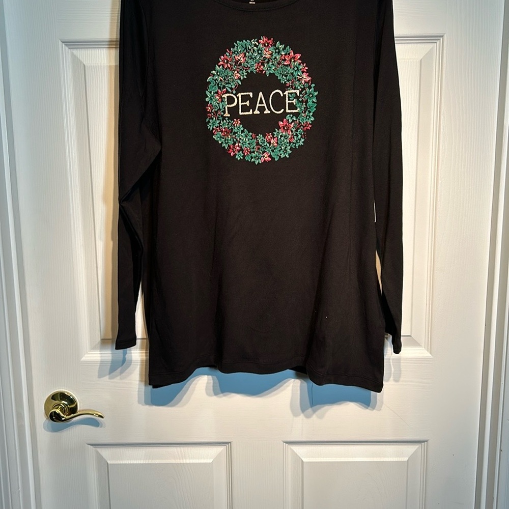 Croft & Barrow NWT Black Long Sleeve Peace Wreath Shirt Size 2X